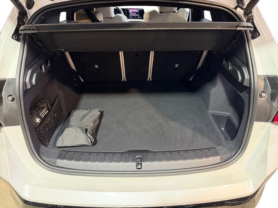 BMW iX1 – Bild 30