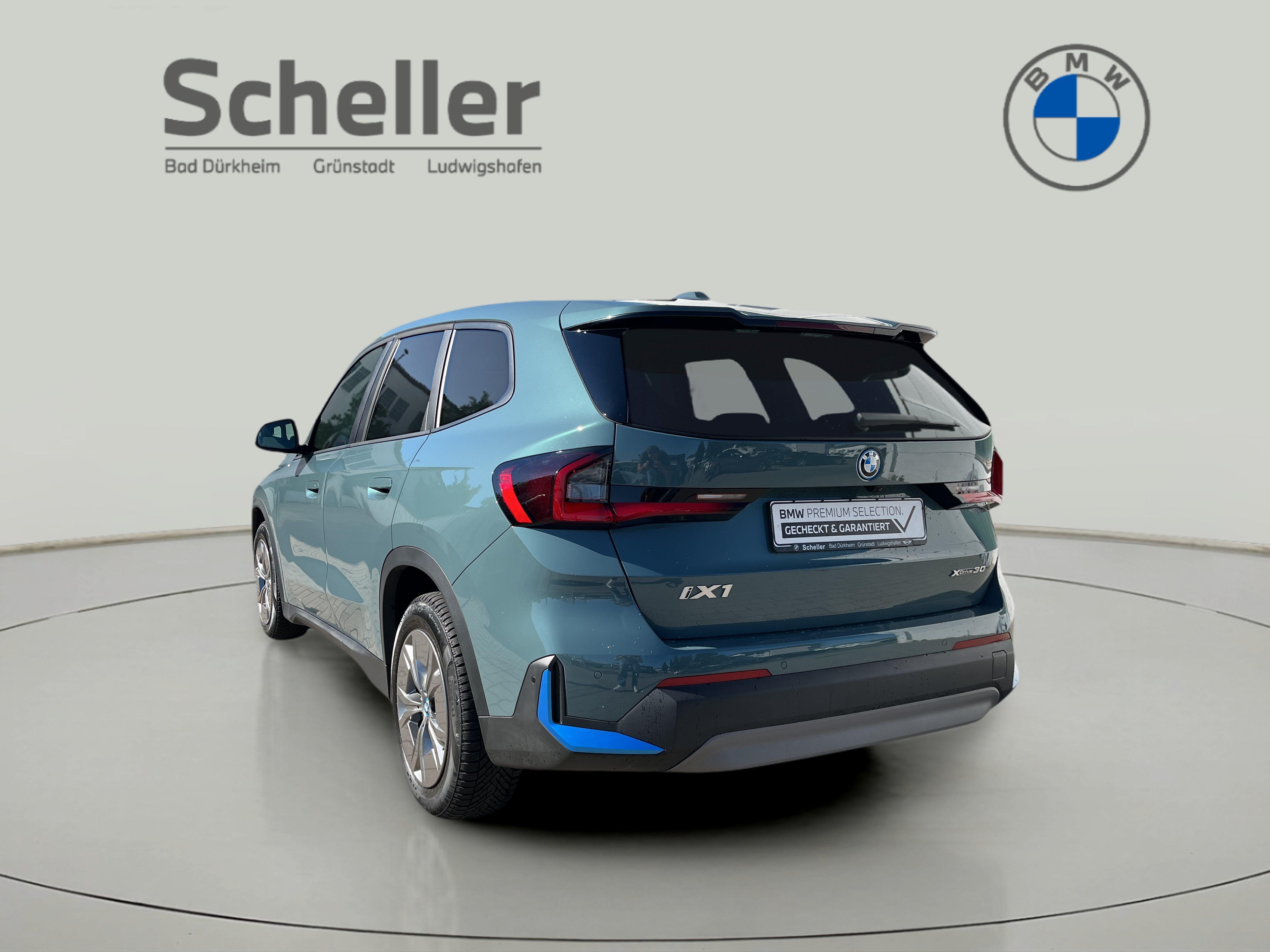 BMW iX1 – Bild 21