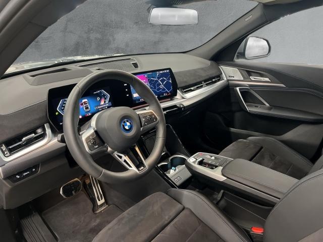 BMW iX2 – Bild 4