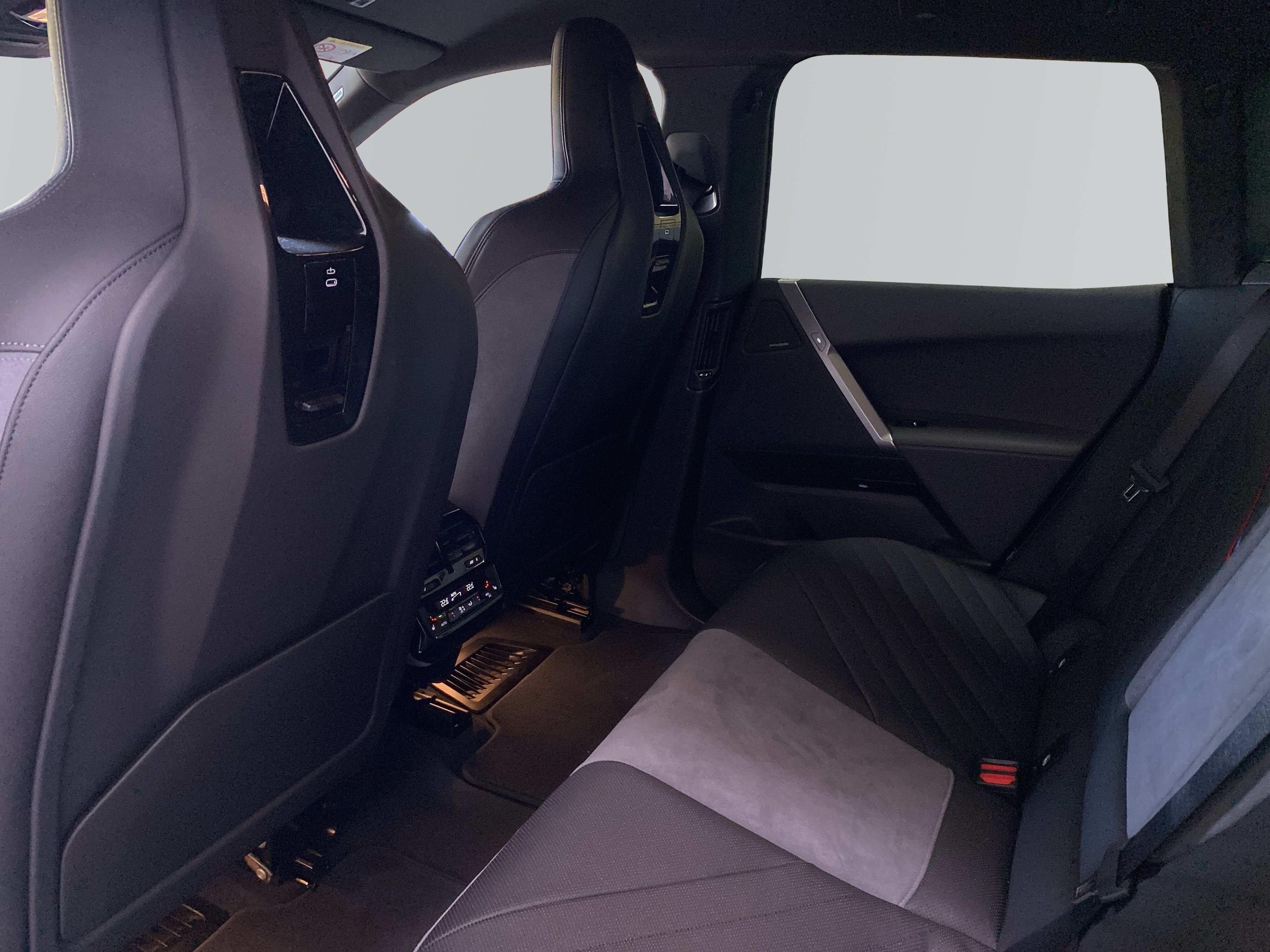 BMW iX – Bild 12