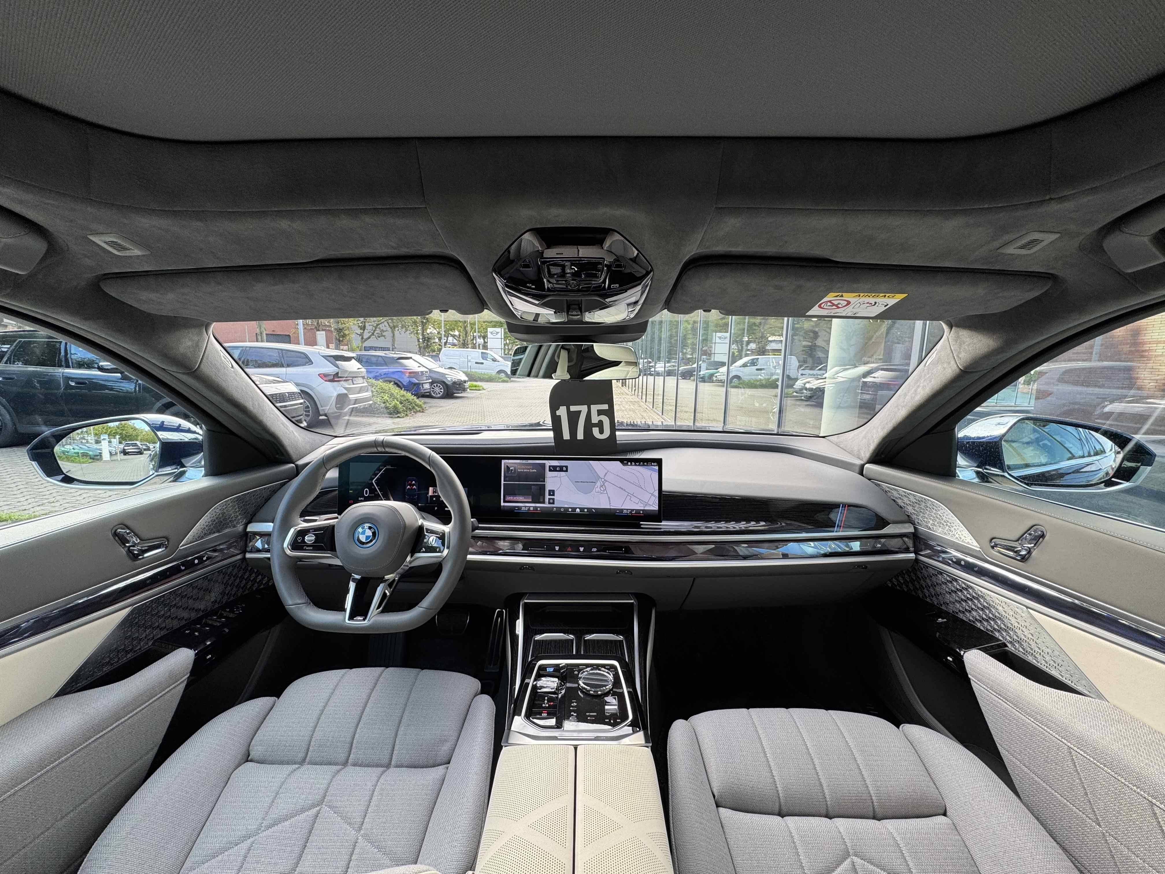 BMW i7 – Bild 2