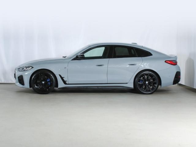 BMW 440