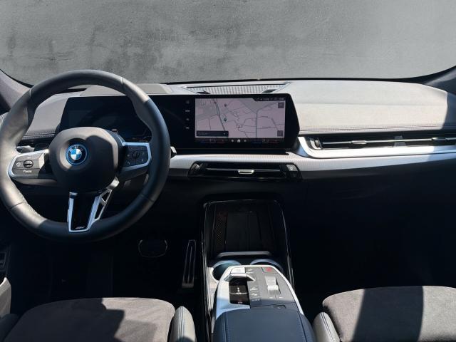BMW iX1 – Bild 6