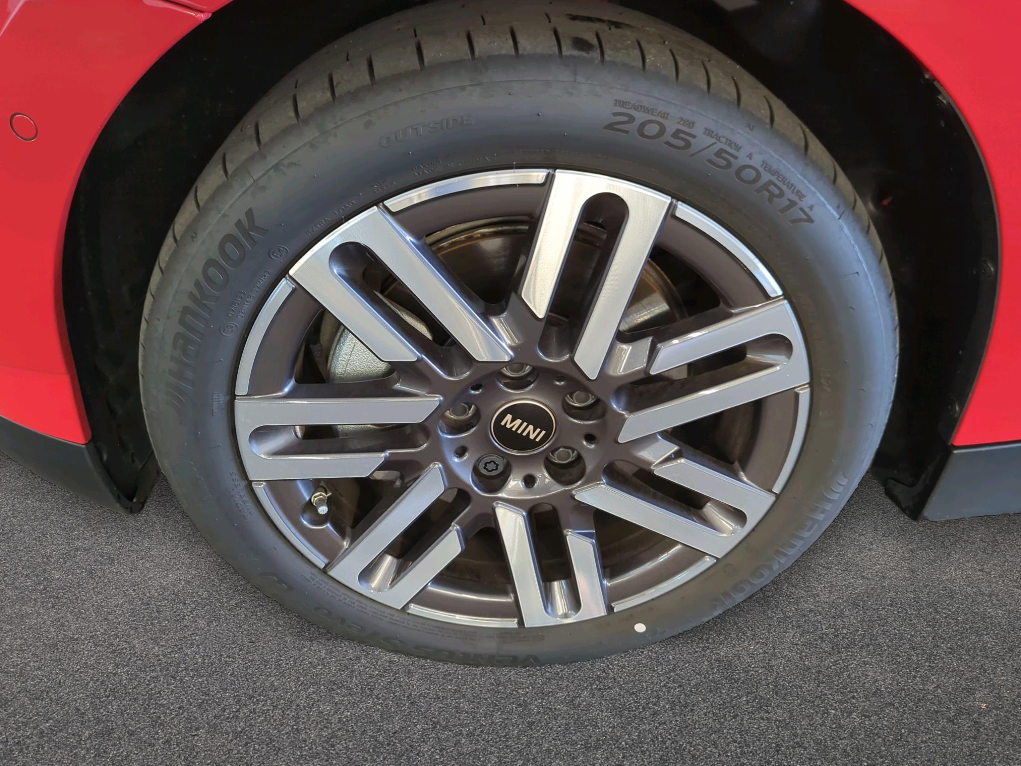 MINI Cooper E