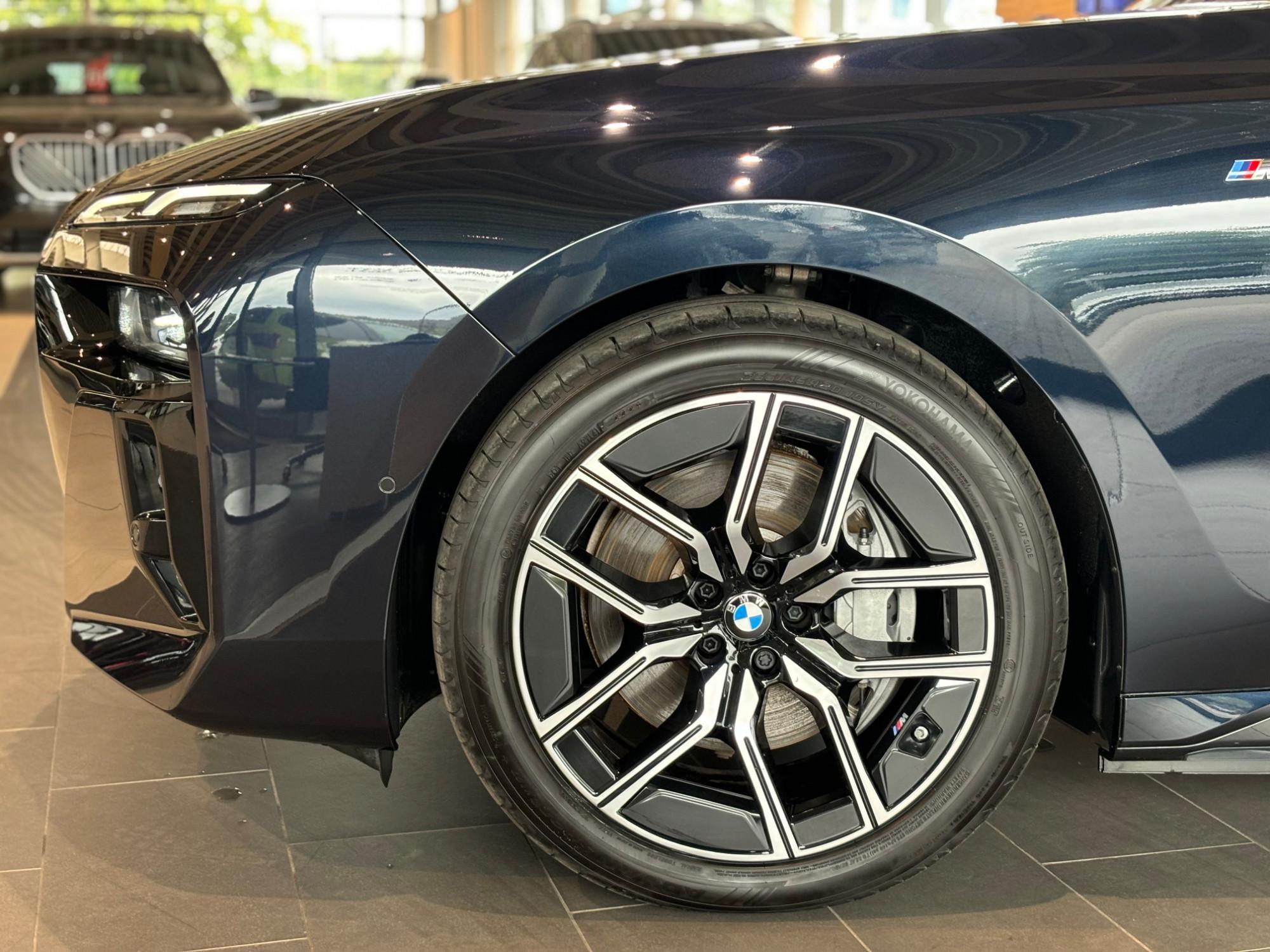 BMW i7 – Bild 22