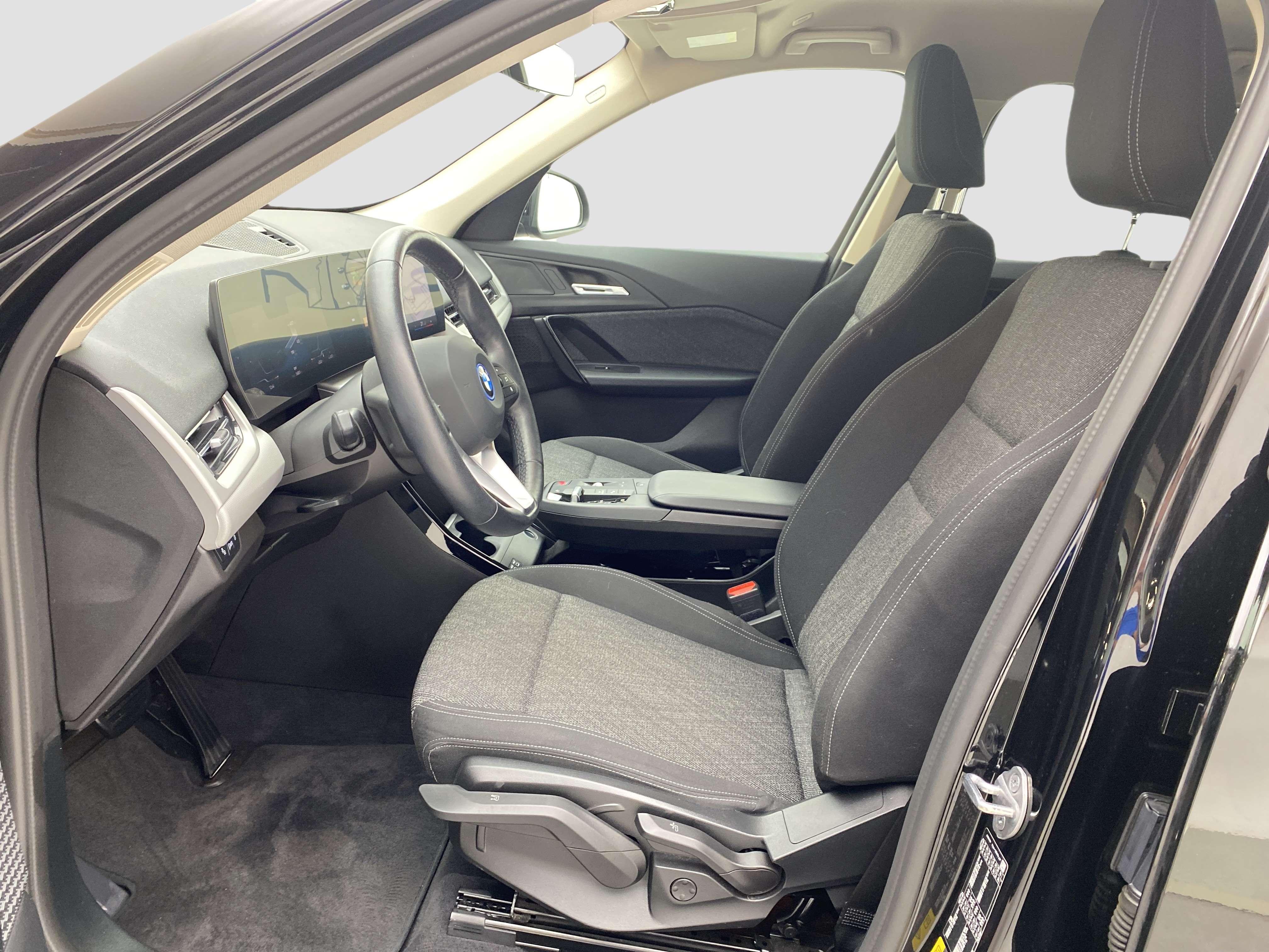 BMW iX1 – Bild 10