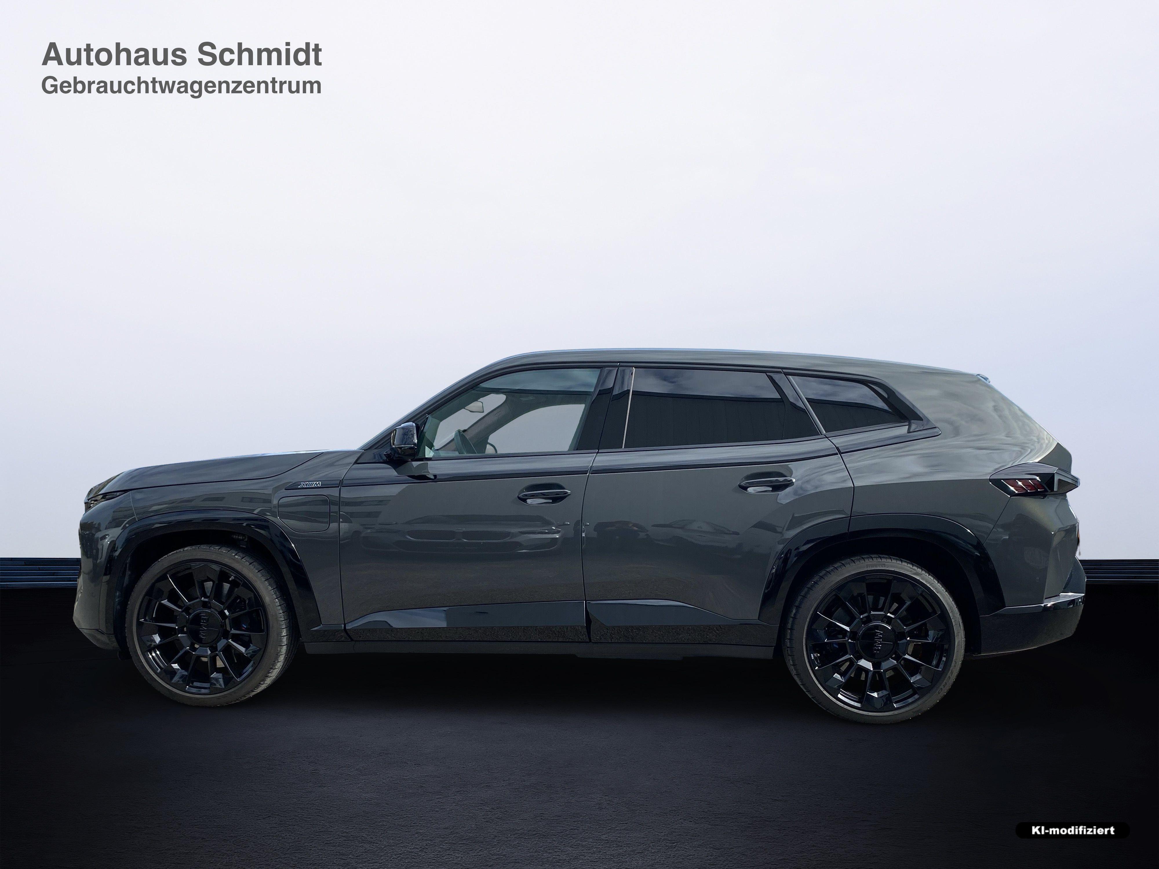 BMW XM – Bild 2