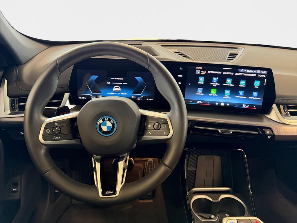 BMW iX1 – Bild 6
