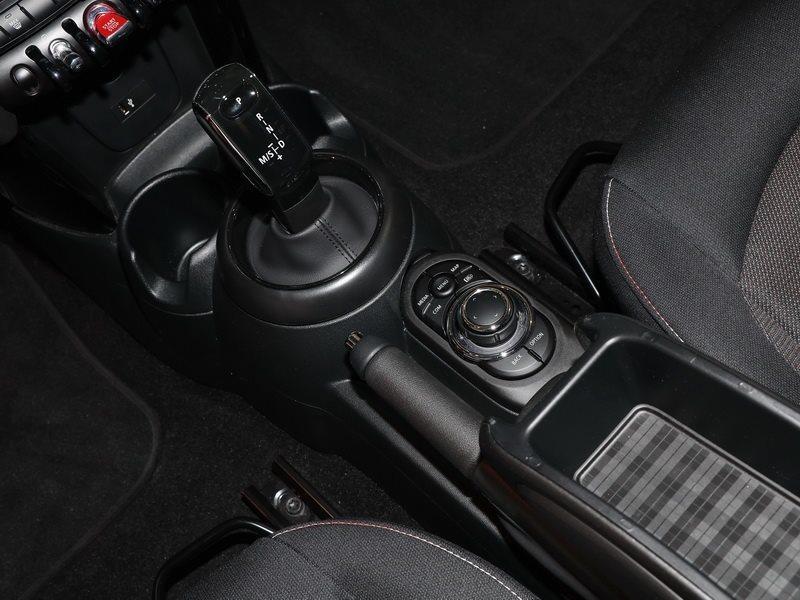 MINI Cooper 5-Türer – Bild 8