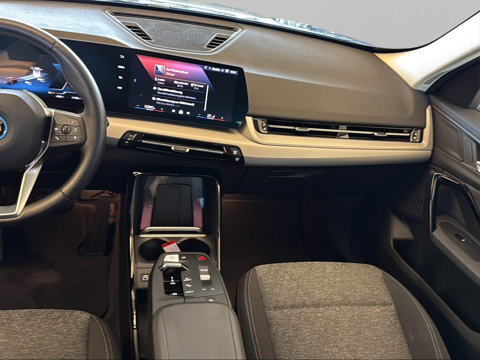 BMW iX1 – Bild 17