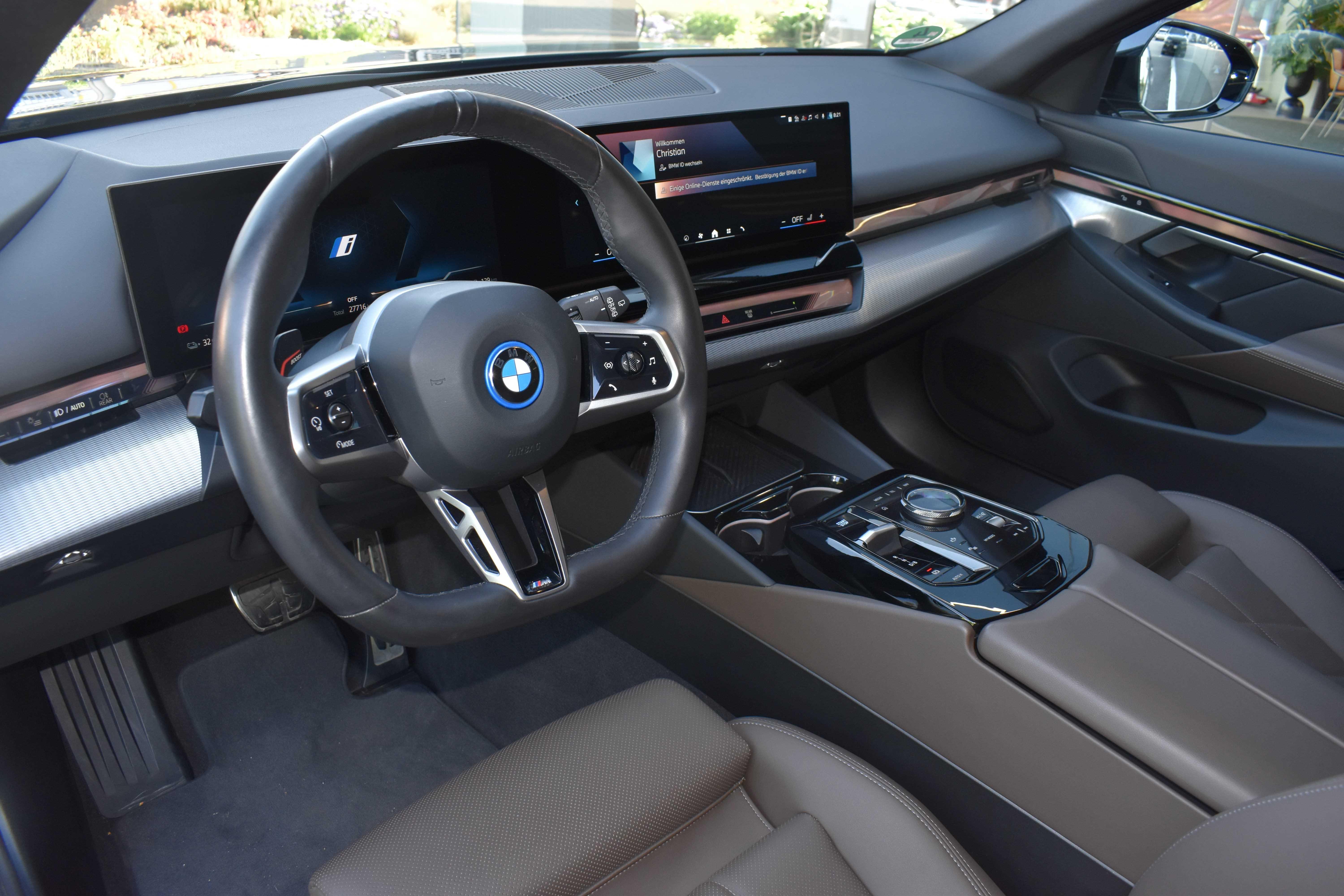 BMW i5 Touring – Bild 15