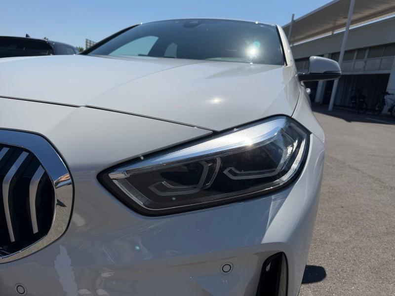 BMW 118i 2024