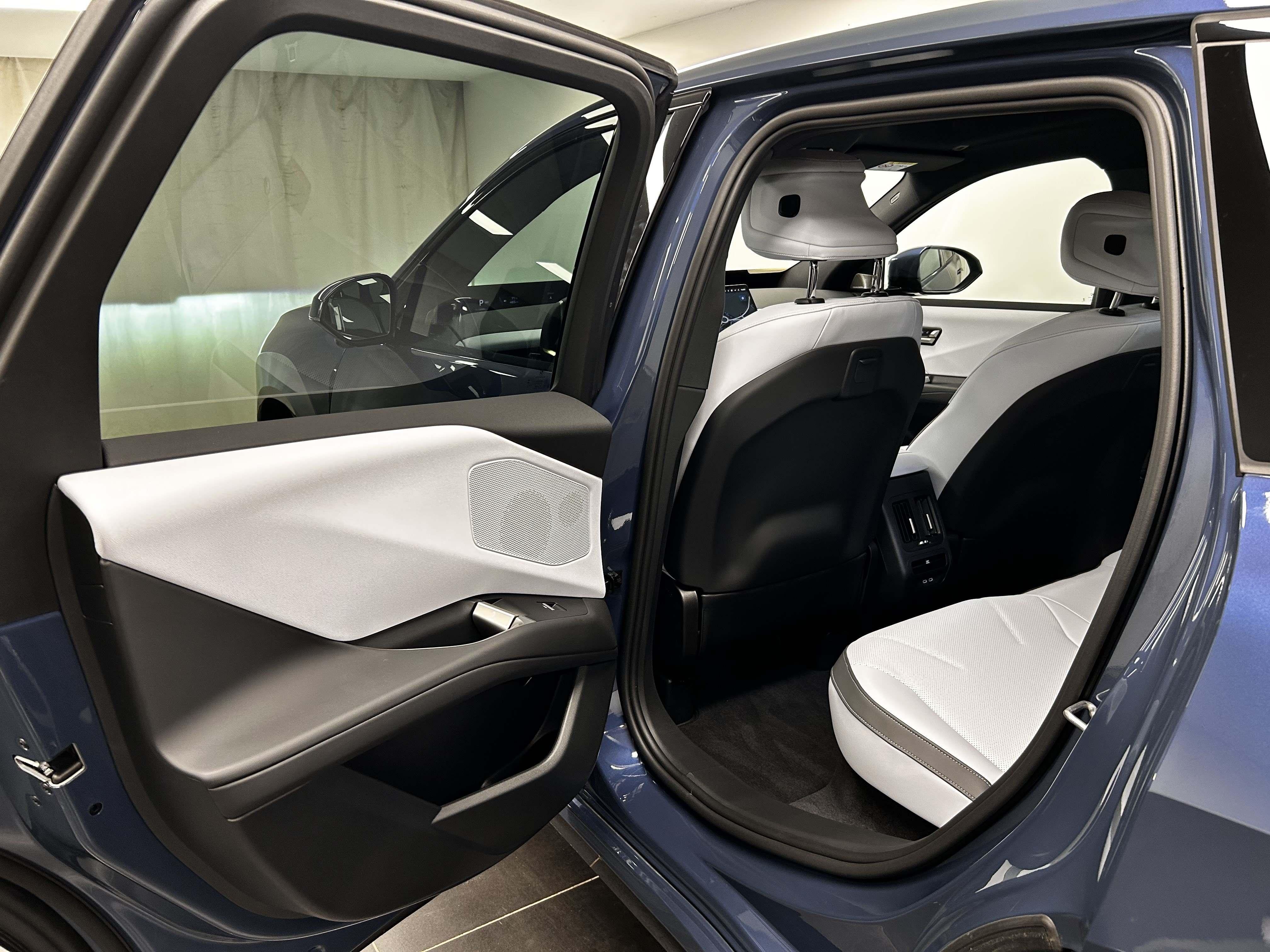 BMW iX3 – Bild 38