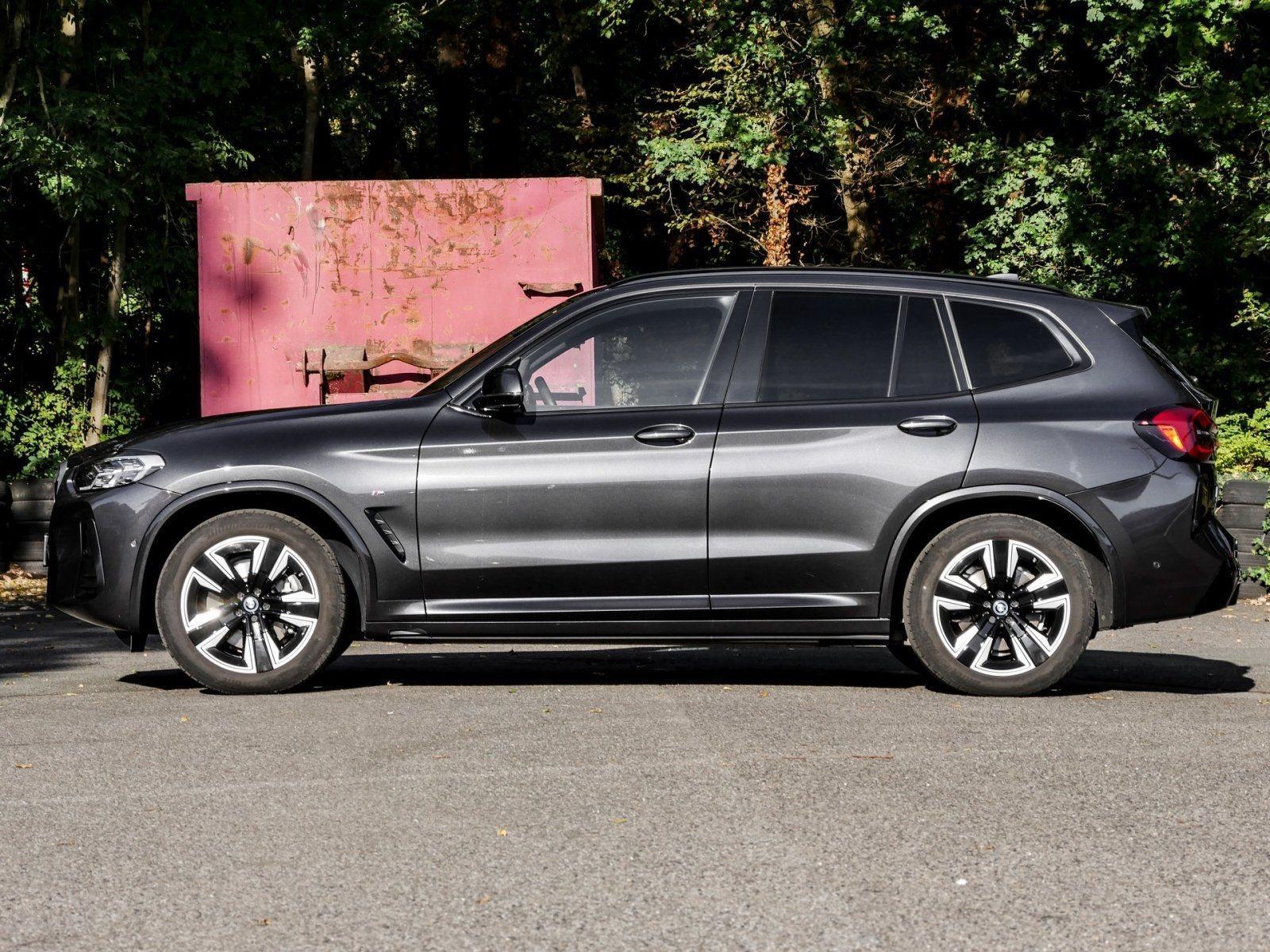 BMW iX3 – Bild 22