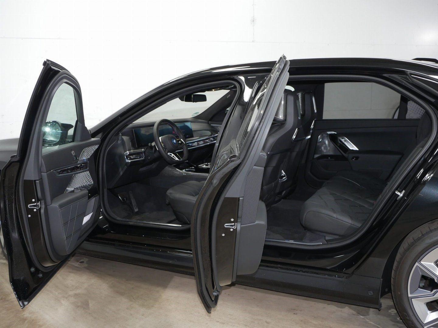 BMW i7 – Bild 3