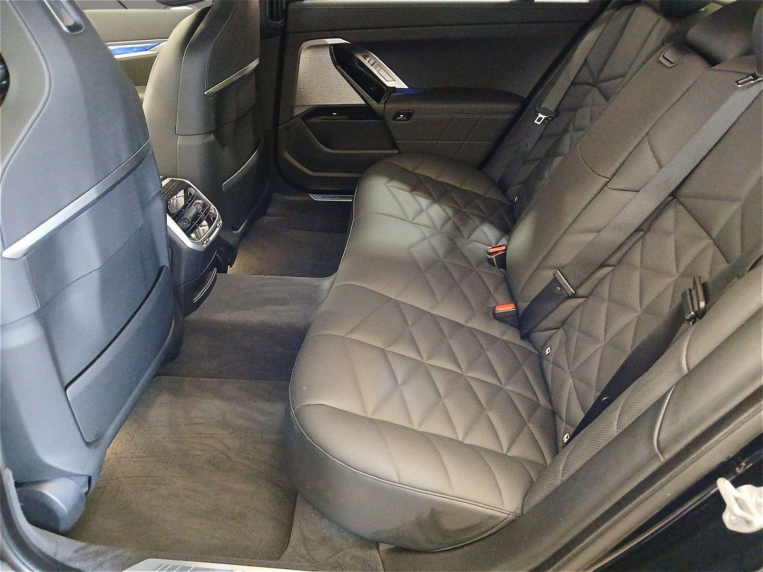 BMW i7 – Bild 11