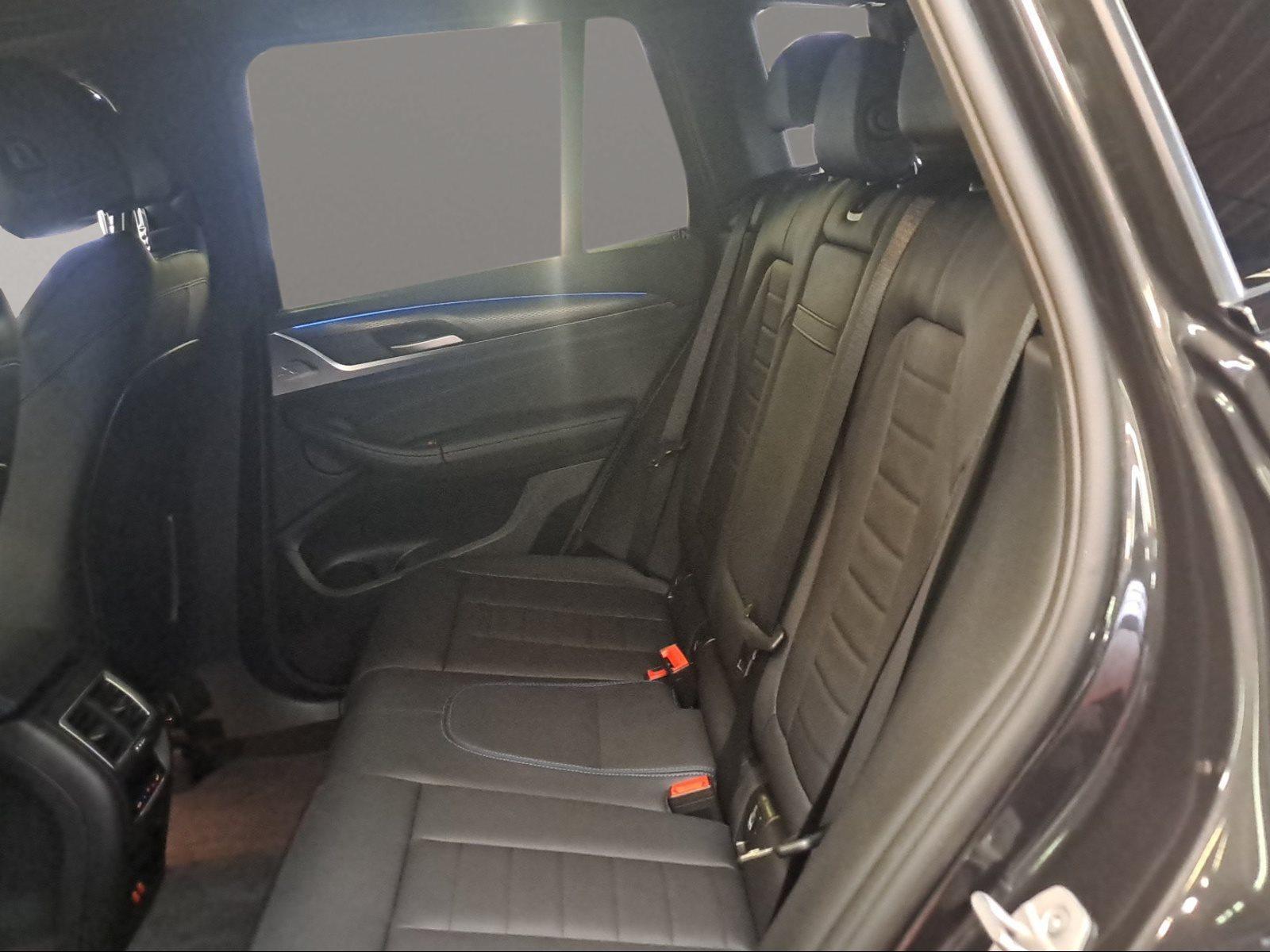 BMW iX3 – Bild 12