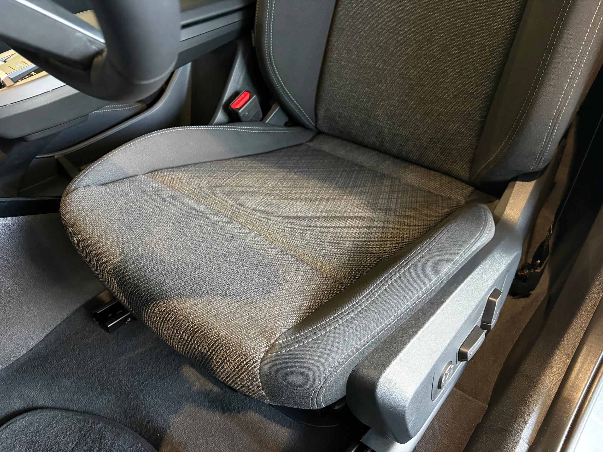 BMW iX2 – Bild 36