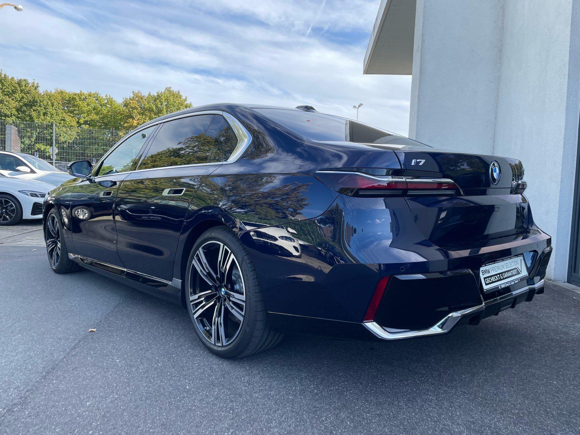 BMW i7 – Bild 2