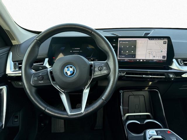 BMW iX1 – Bild 13