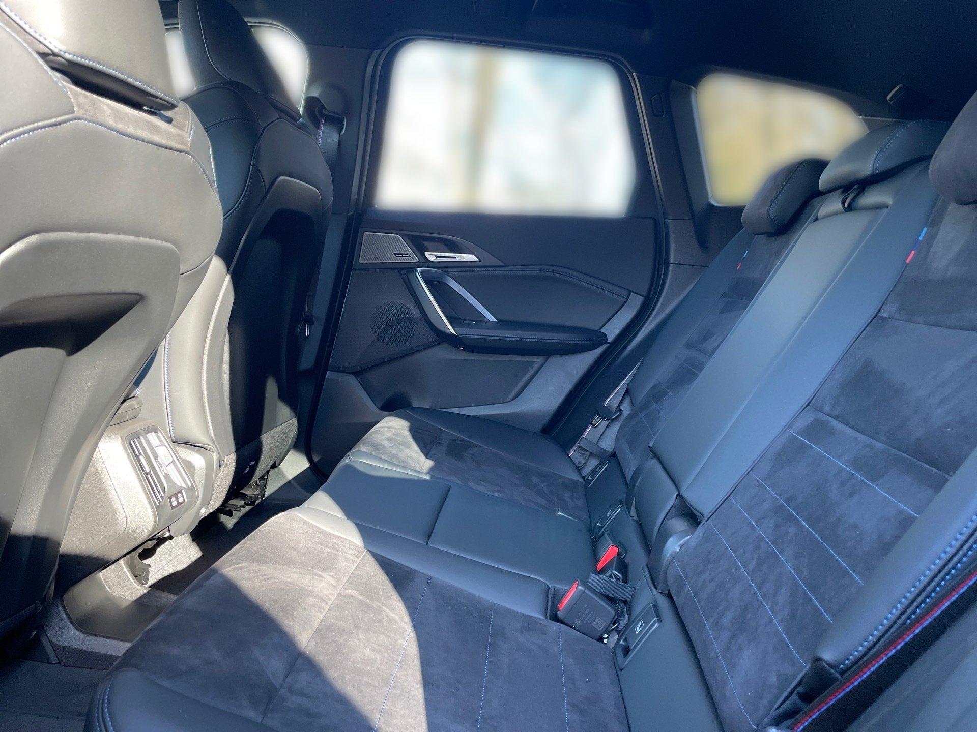 BMW iX1 – Bild 11