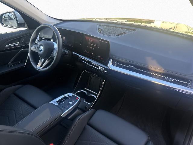 BMW iX1 – Bild 12