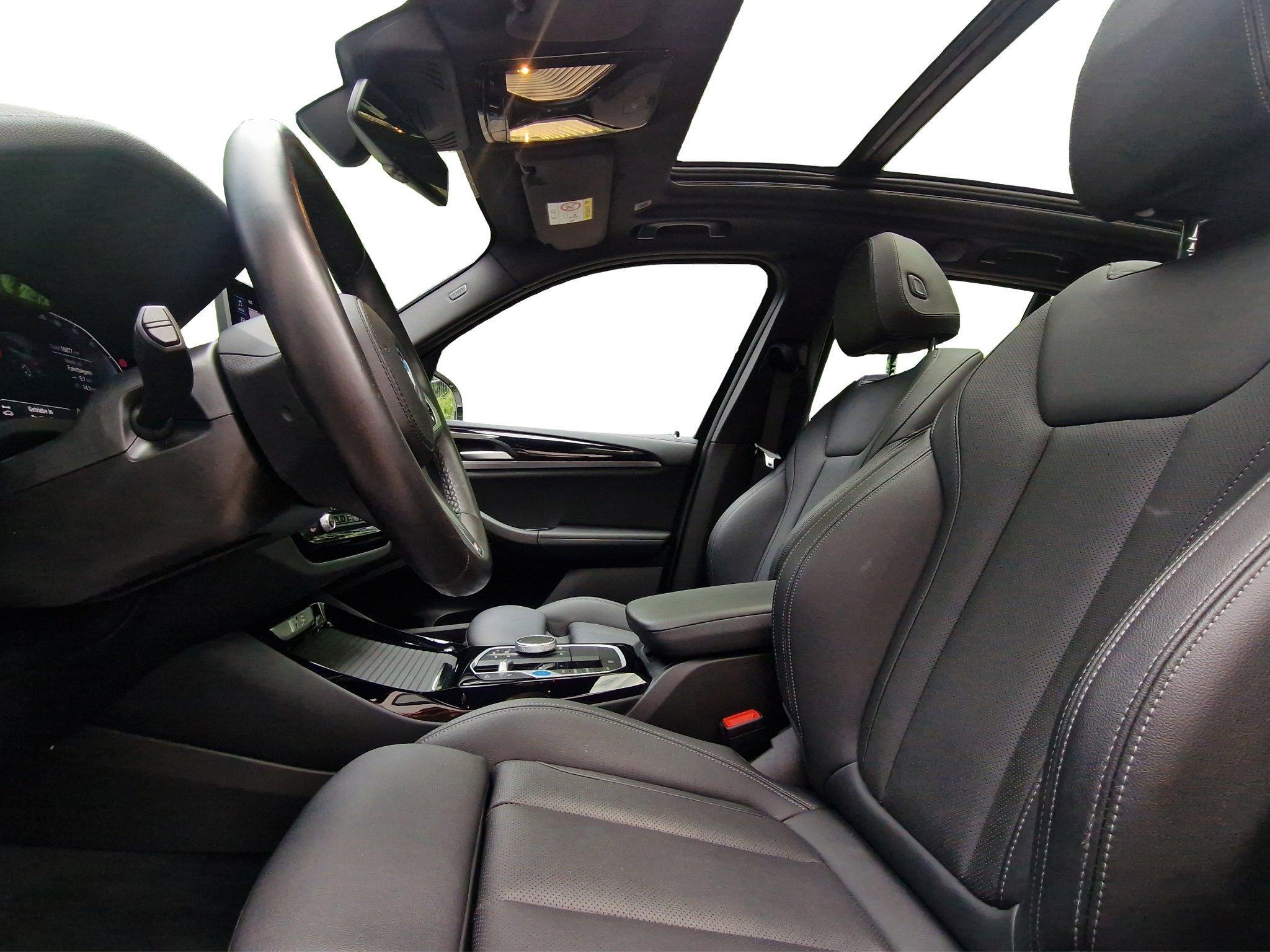 BMW iX3 – Bild 16