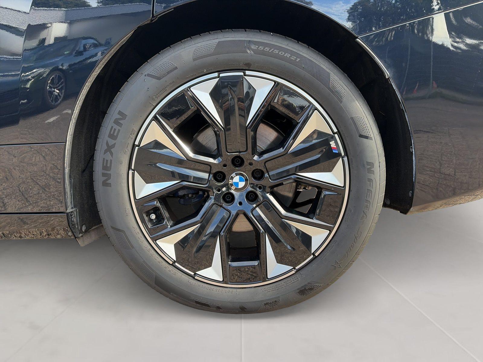 BMW iX – Bild 11