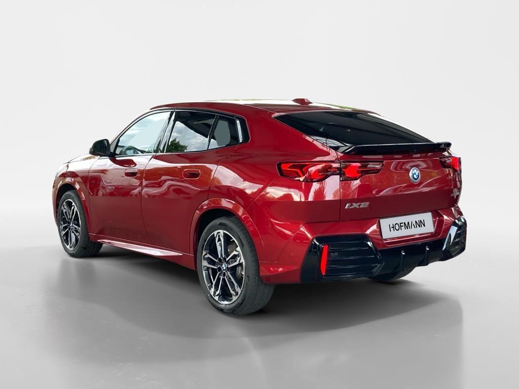 BMW iX2 – Bild 2