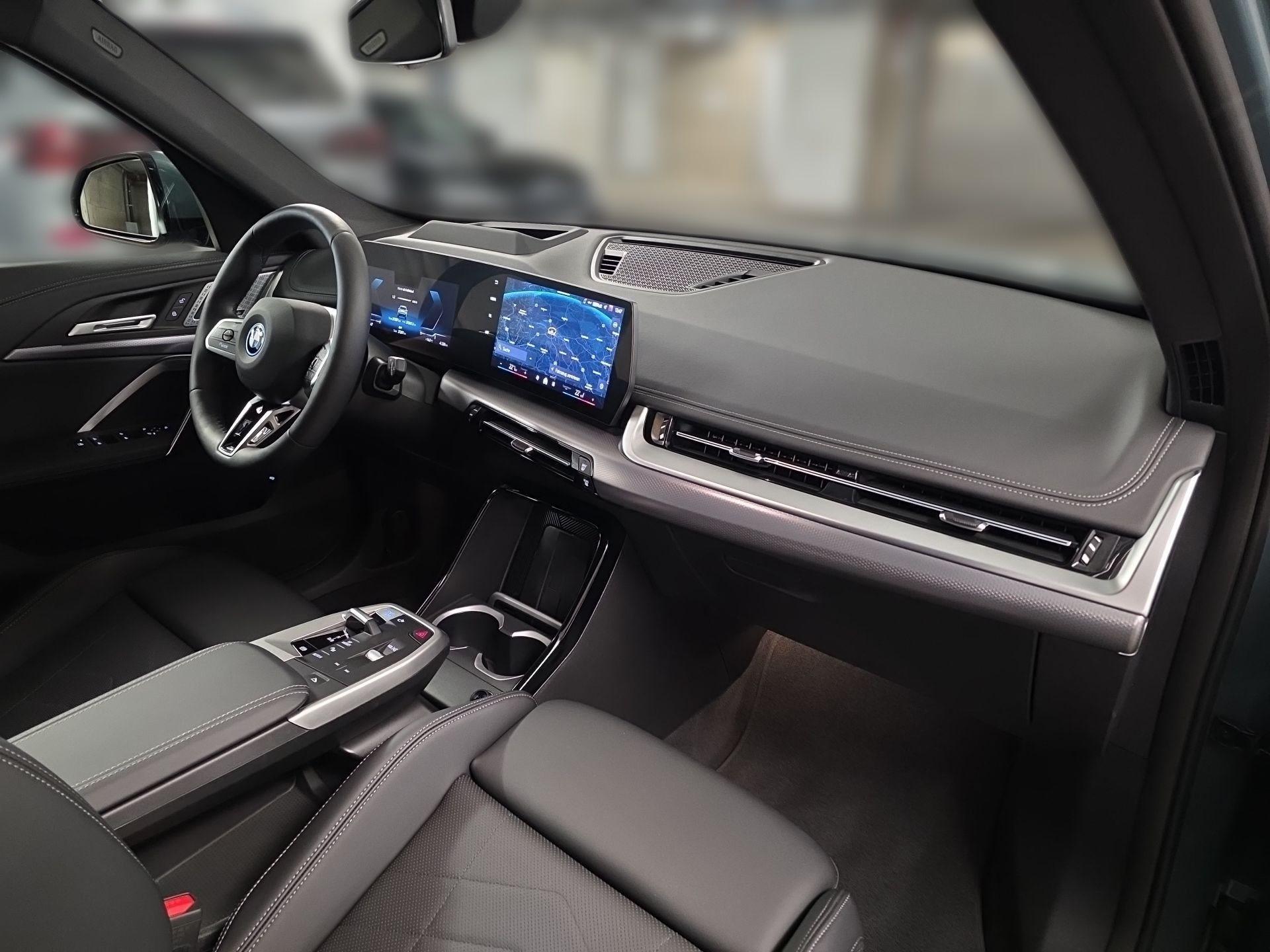 BMW iX1 – Bild 9