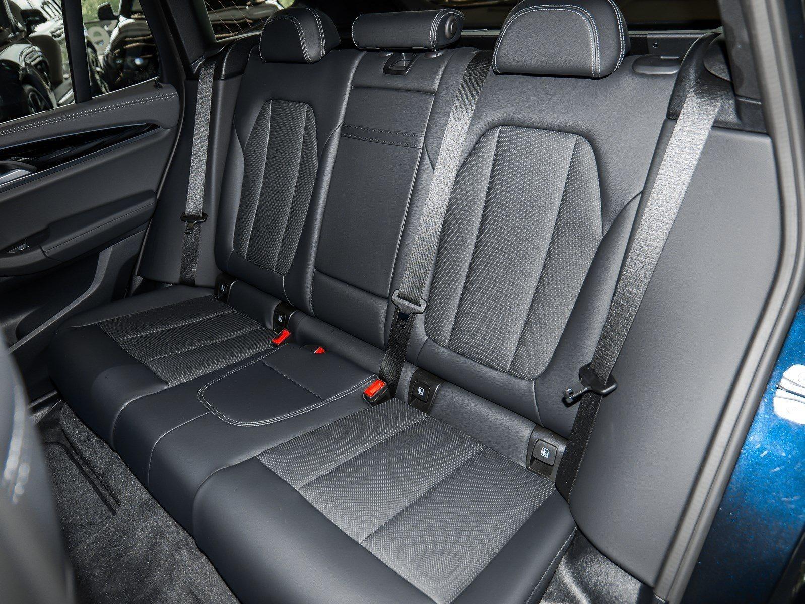 BMW iX3 – Bild 11