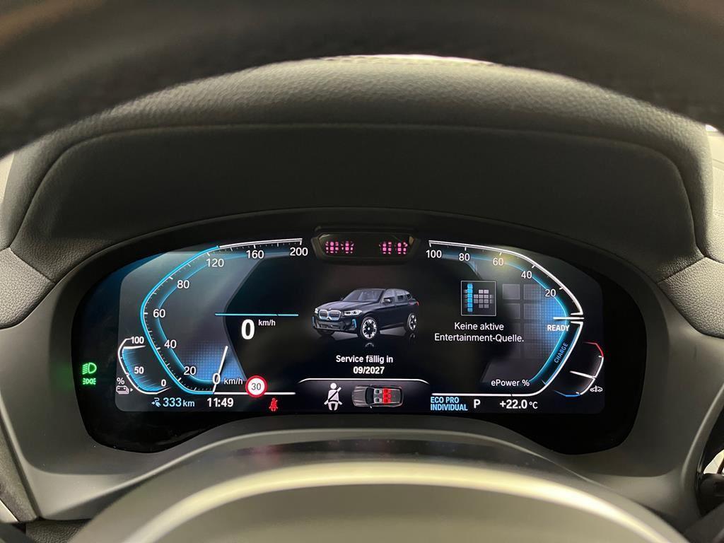BMW iX3 – Bild 8