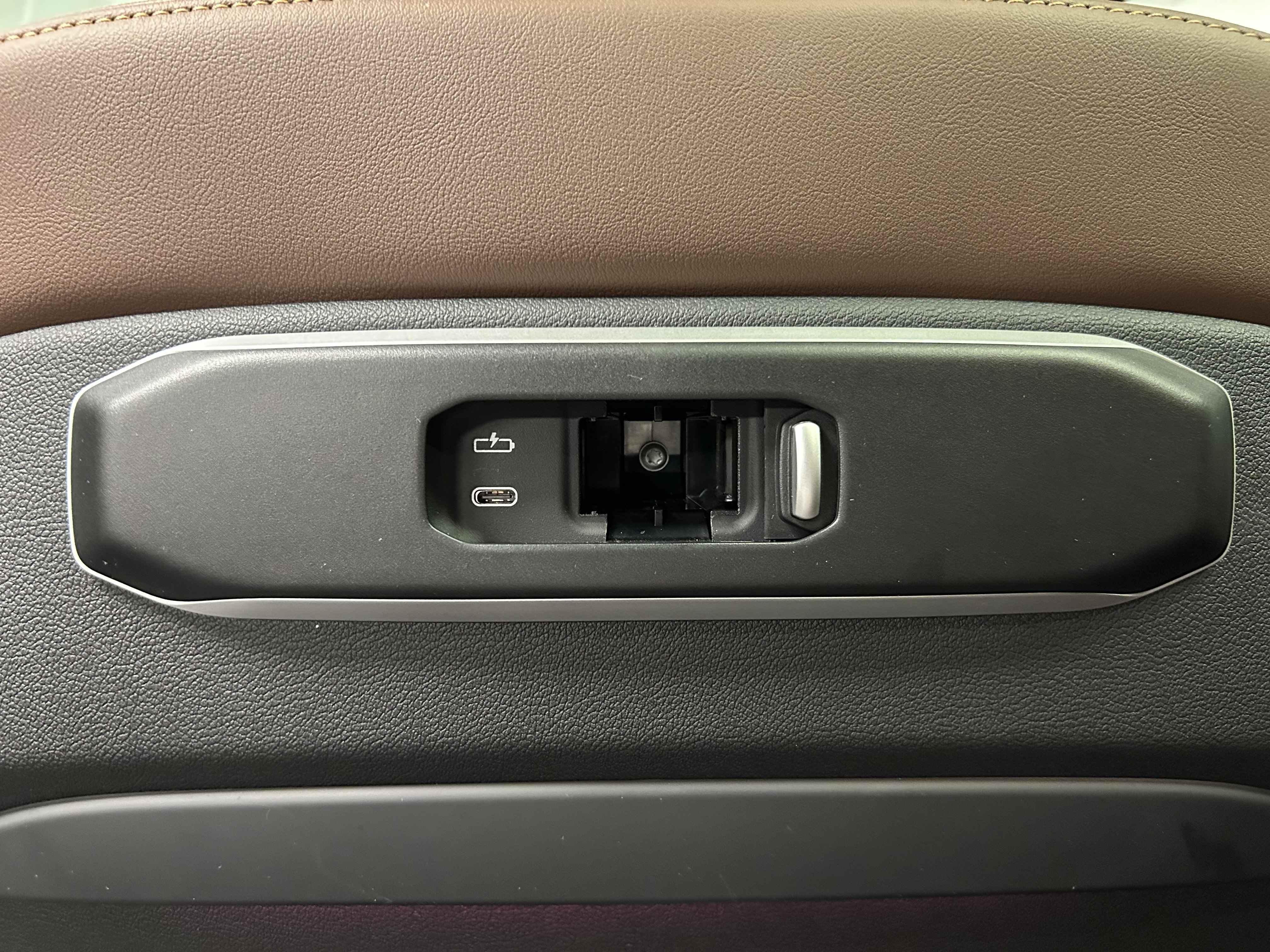 BMW X6 – Bild 24