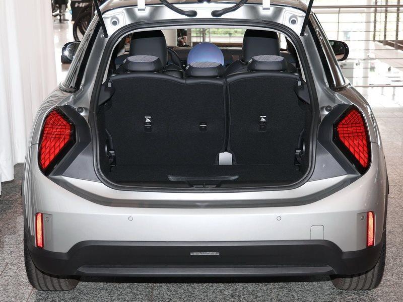 MINI Cooper 5-Türer – Bild 11