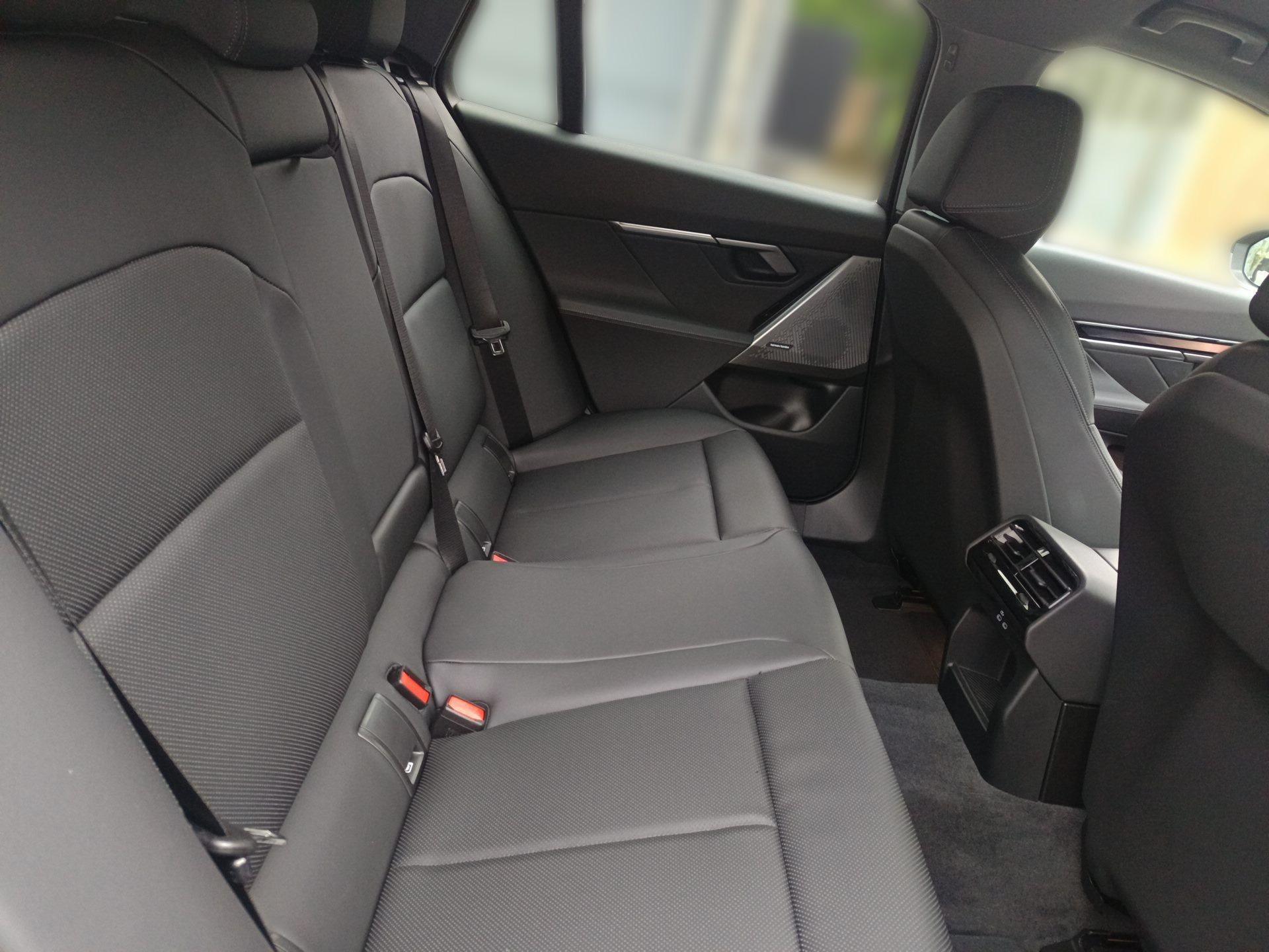 BMW 5er Touring – Bild 13