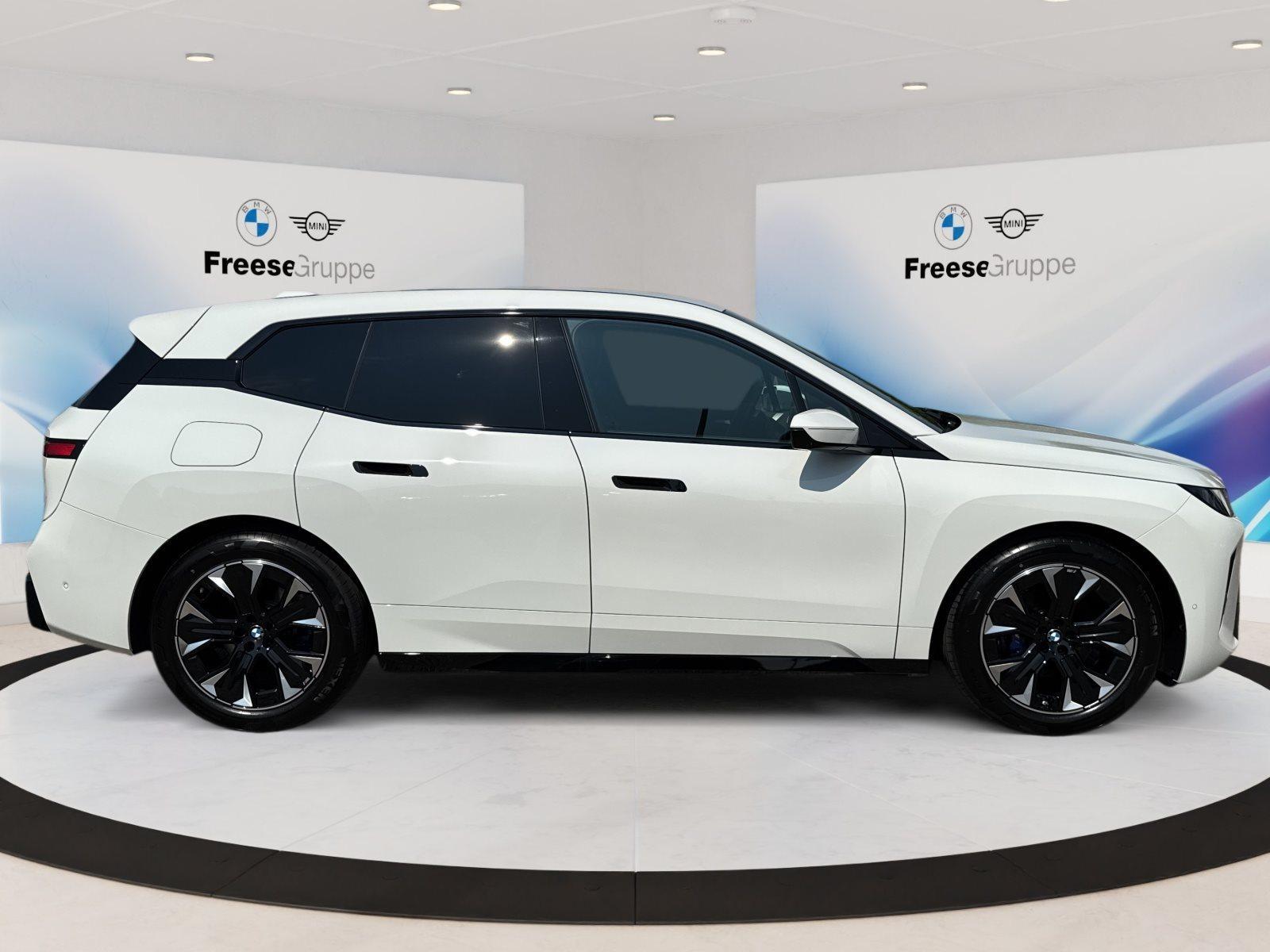 BMW iX – Bild 21