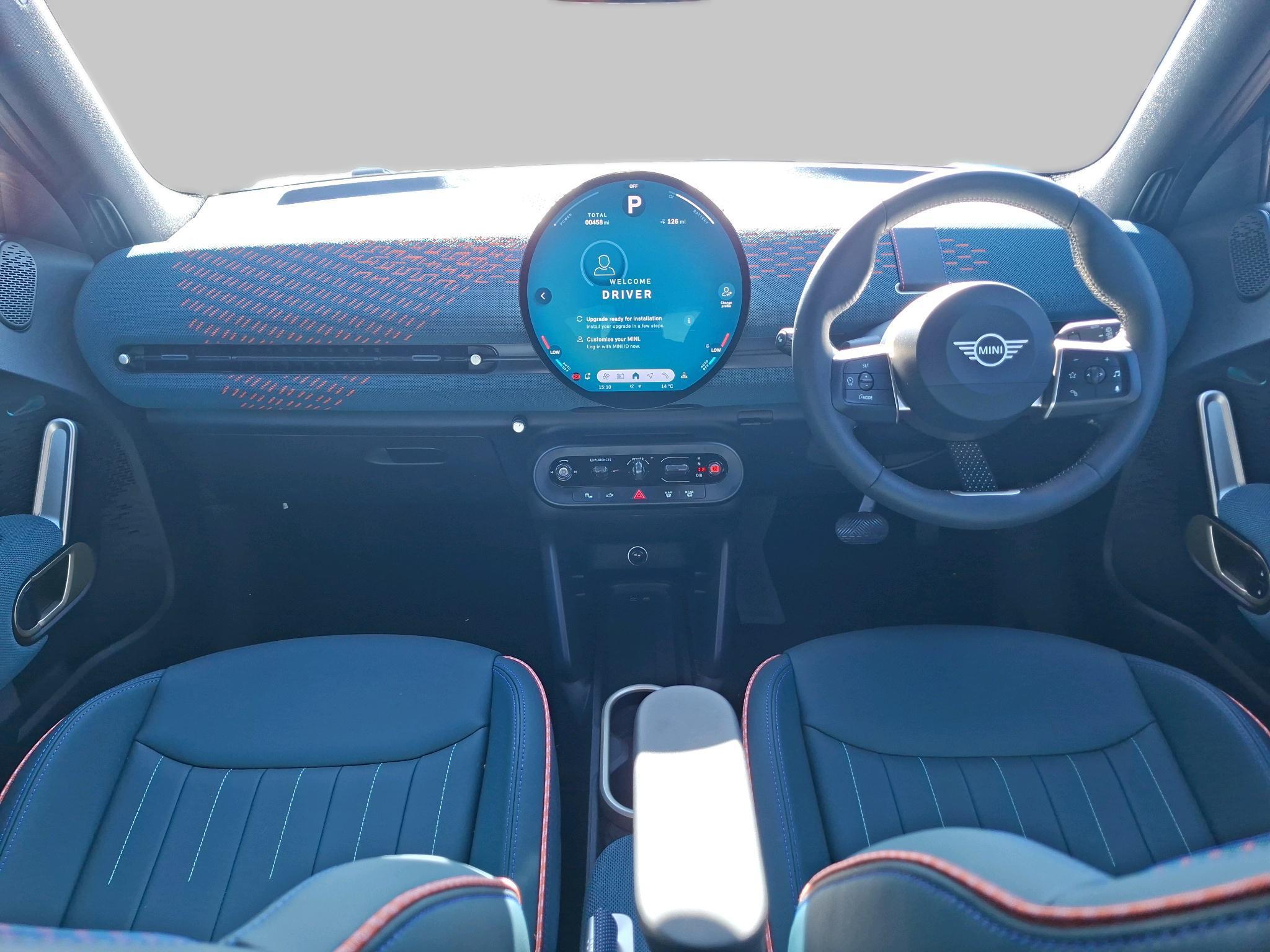 MINI Aceman E Interior