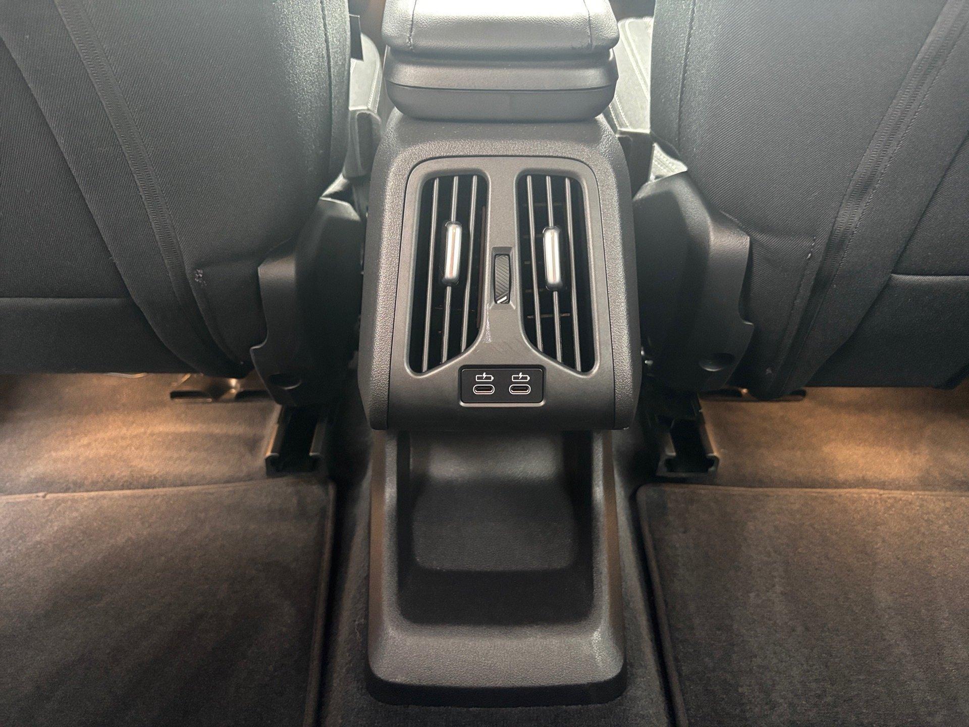 BMW iX1 – Bild 14