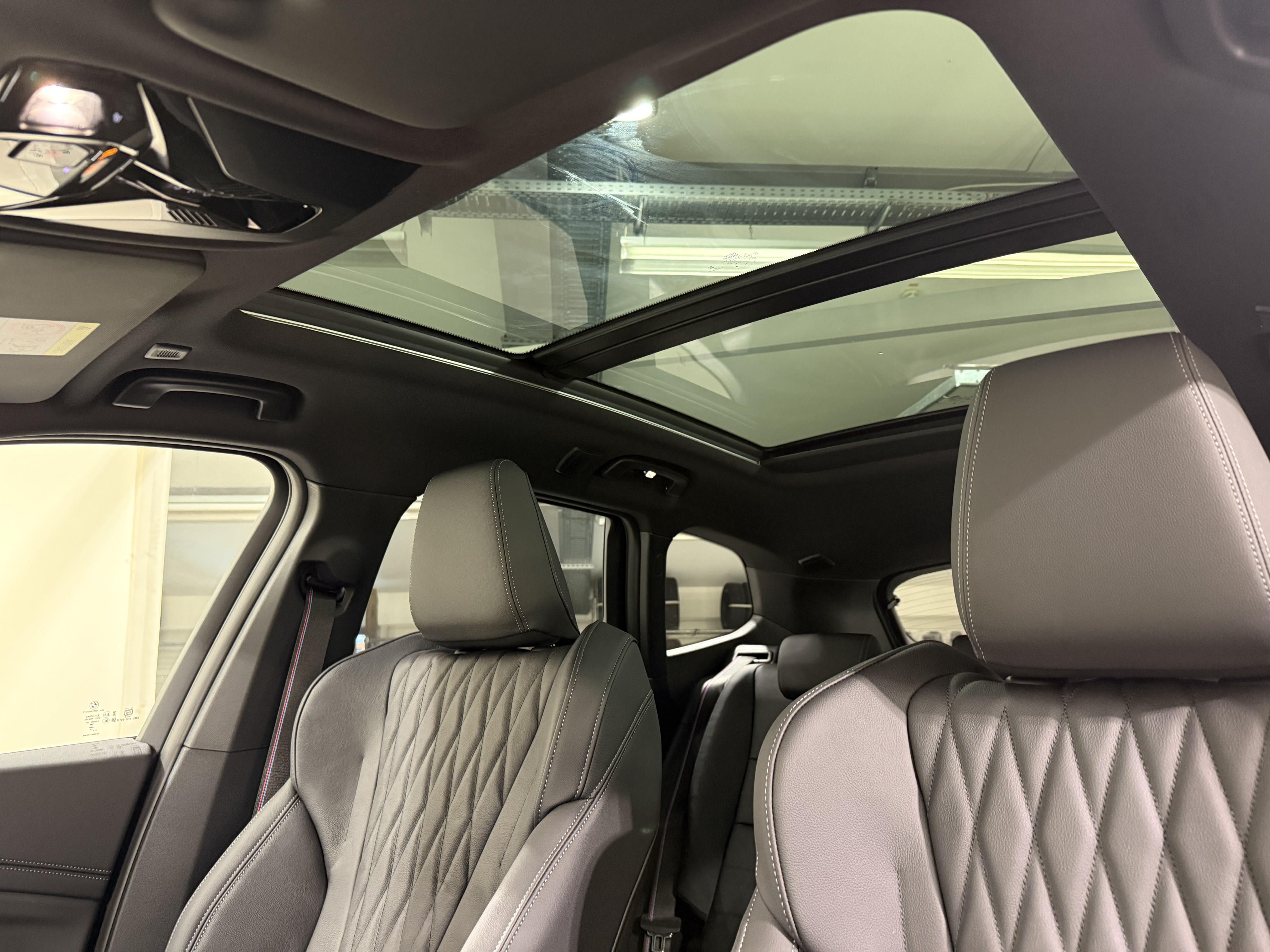 BMW iX1 – Bild 13